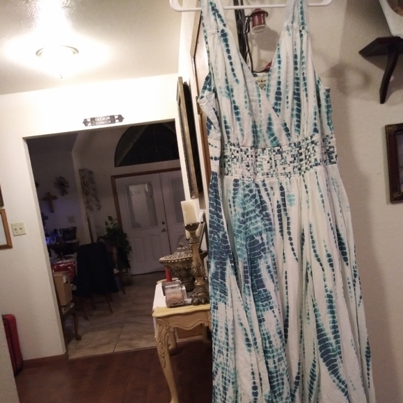 Summer 👗 Dress (fully lined) - Picture 3 of 5